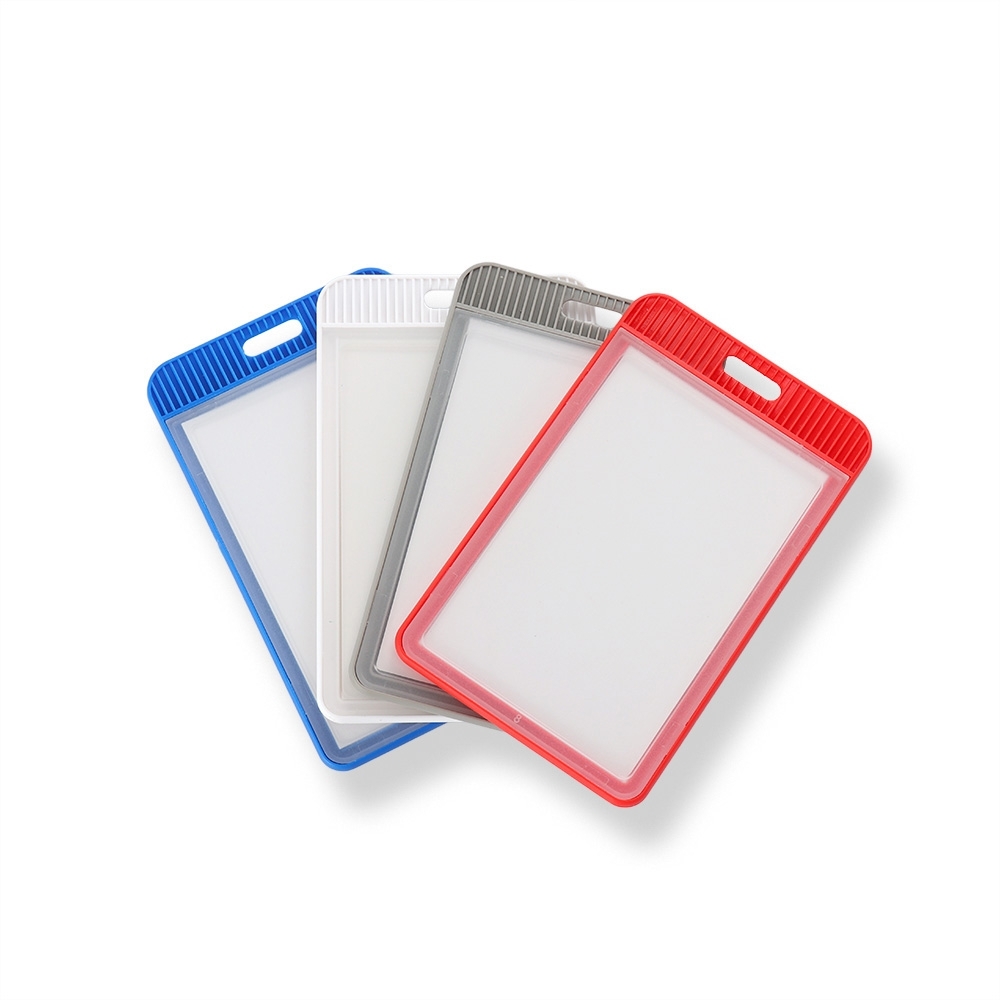 Porta Crachá Plástico para Personalização