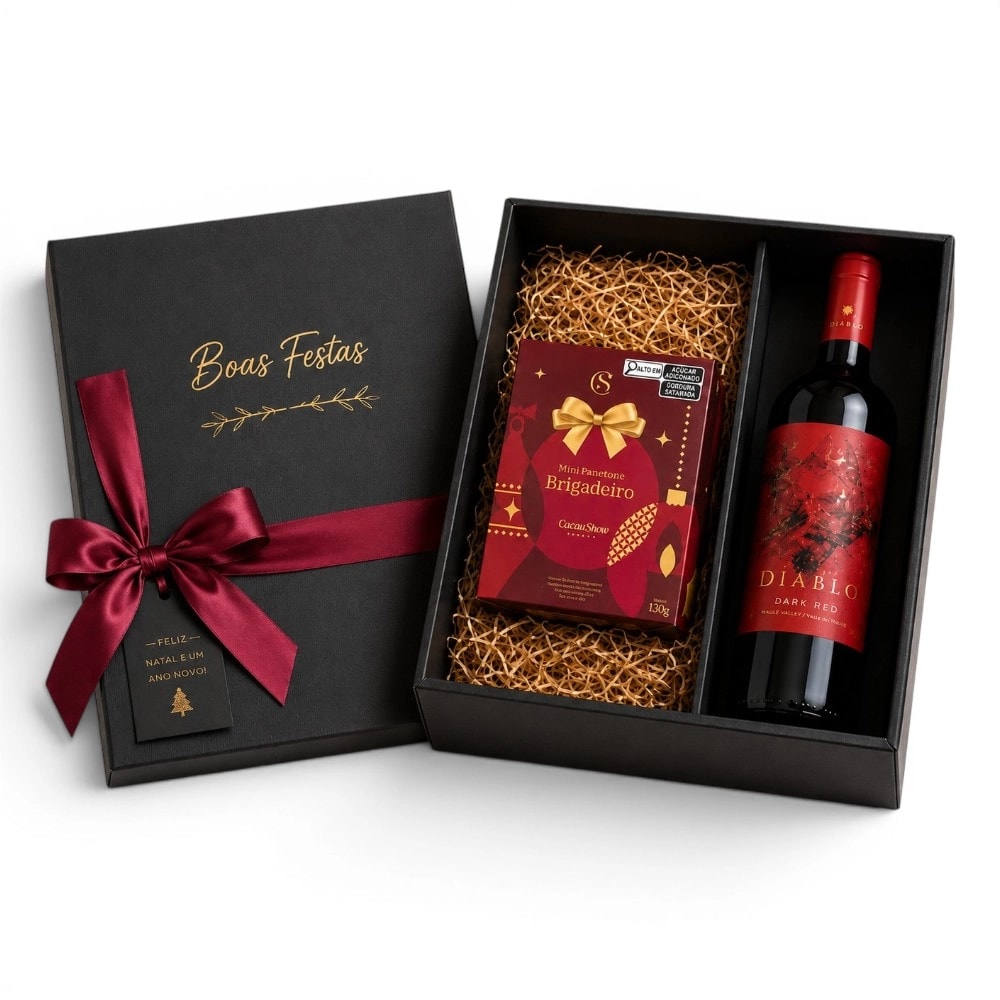 Kit Fim de Ano com Mini Panetone e Vinho